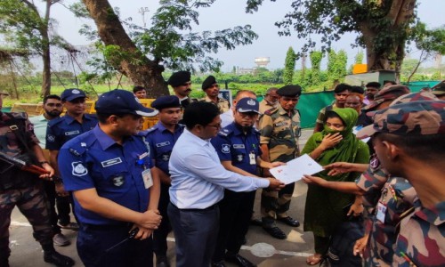 11 Bangladeshis return home after serving prison sentence in India